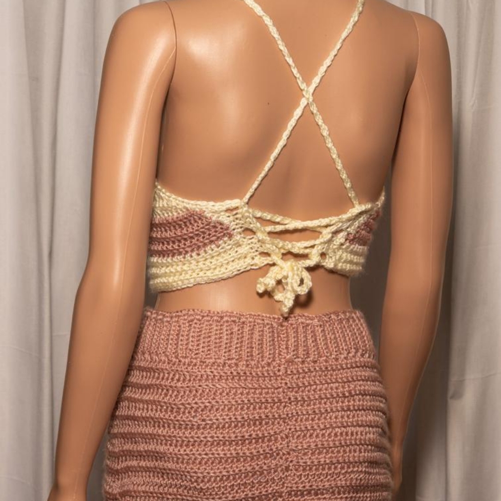 Handmade crochet skirt set - Picture 4 of 5